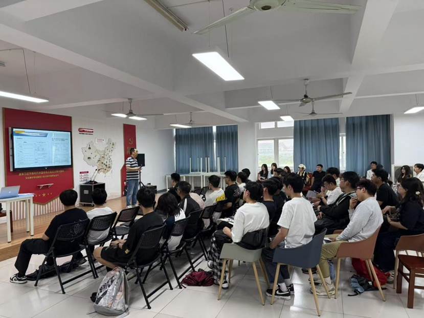 81187d0c28b6ed293c8ca3369bcffc9